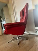 Rode leren fauteuil met nekkussen, Huis en Inrichting, Fauteuils, Ophalen of Verzenden, Zo goed als nieuw, Leer, 75 tot 100 cm