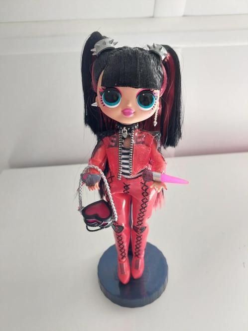 L.O.L. Surprise! O.M.G. Remix Pop B.B. – met verassing!!, Verzamelen, Poppen, Zo goed als nieuw, Fashion Doll, Ophalen of Verzenden