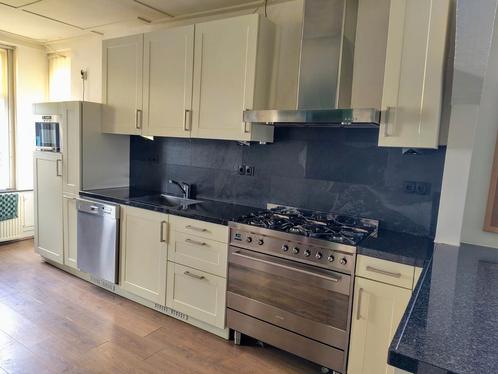 complete keuken werkblad graniet, Huis en Inrichting, Keuken | Complete keukens, Gebruikt, Hoekkeuken, Crème, Graniet of Steen