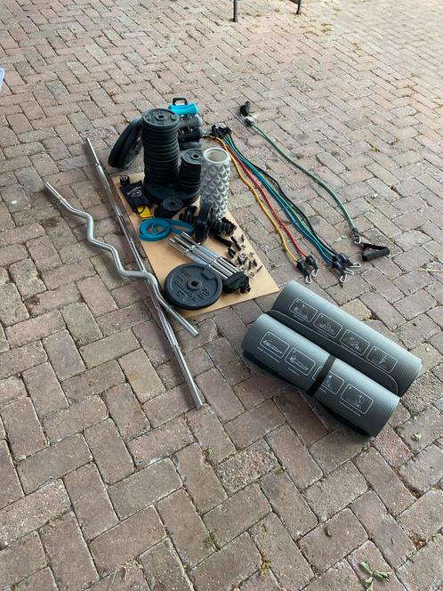 Complete home-gym, Sport en Fitness, Fitnessmaterialen, Zo goed als nieuw, Ophalen