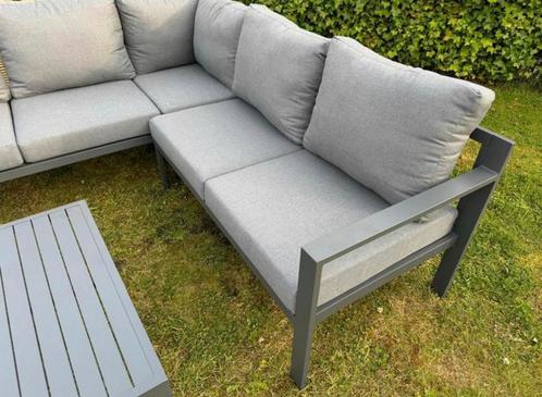 Nieuwe loungebank tuinbank buiten bank van 999 voor 595, Tuin en Terras, Tuinsets en Loungesets, Zo goed als nieuw, Bank, Verzenden