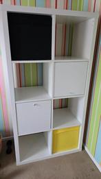 Ikea vakkenkast Kallax incl 2 kastjes en 2 manden, Huis en Inrichting, Kasten | Wandmeubels, Ophalen, 25 tot 50 cm, Minder dan 150 cm