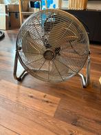 Vloerventilator - Functioneel voor de zomer!, Ophalen, Gebruikt, Vloerventilator