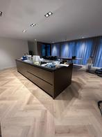 Vloerenlegger egaliseren en/of leggen, Diensten en Vakmensen