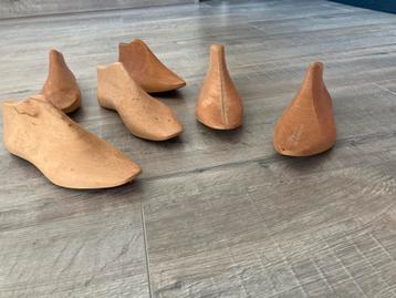 Schoenleesten beschikbaar voor biedingen