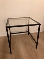 VITTSJÖ Bijzettafel, Huis en Inrichting, Tafels | Bijzettafels, Minder dan 55 cm, Gebruikt, Vierkant, Glas