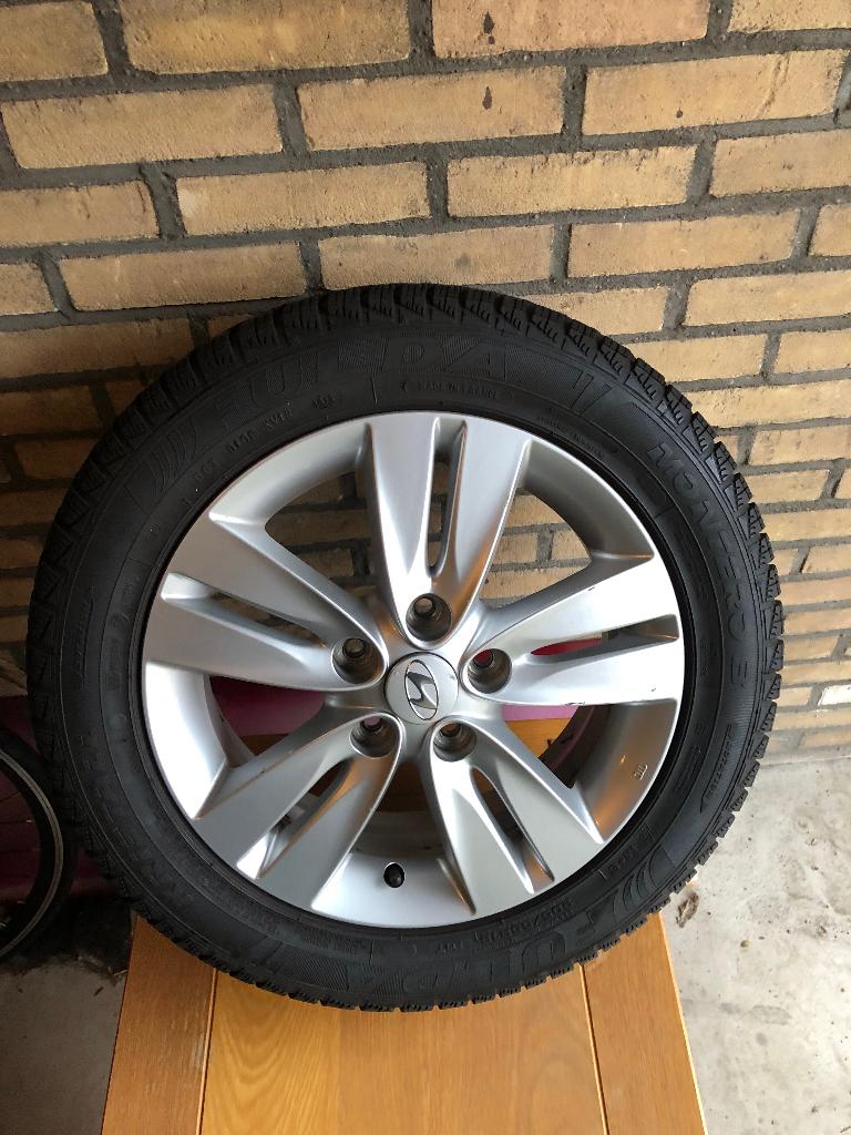 Winterbanden met originele velgen Hyundai IX20, Ophalen, Gebruikt, Hyundai