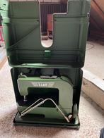 Elna naaimachine nieuwstaat militair, Hobby en Vrije tijd, Naaimachines en Toebehoren, Ophalen of Verzenden, Zo goed als nieuw