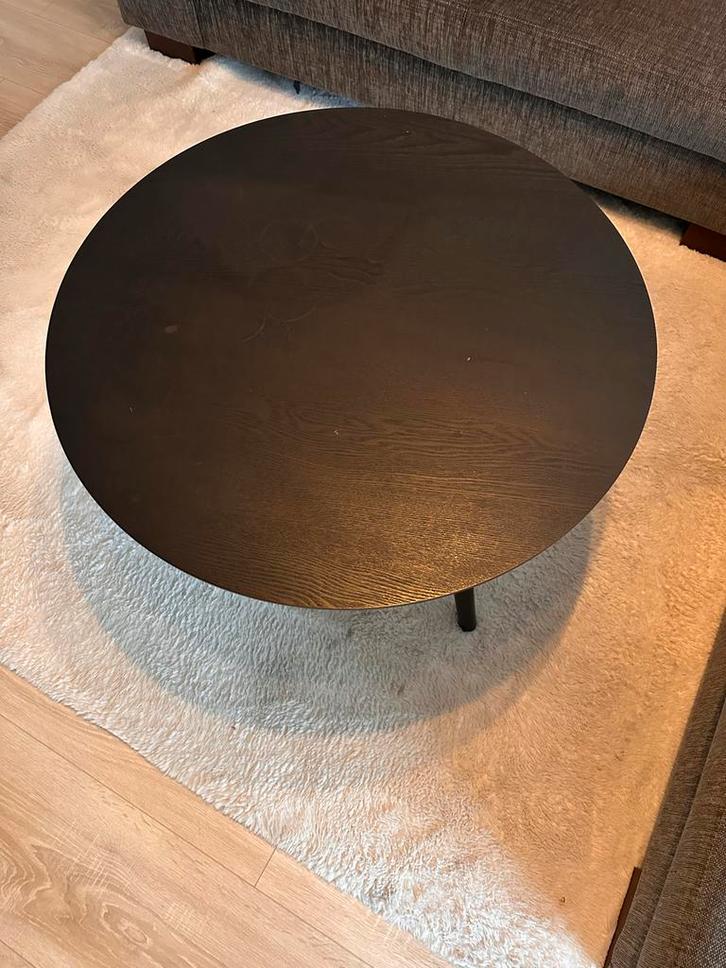 Klein zwart tafeltje voor woonkamer, Huis en Inrichting, Tafels | Salontafels, Gebruikt, Minder dan 50 cm, Rond, Metaal, Ophalen of Verzenden