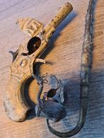 Vintage Speelgoed Set: Pistool, Pijp & pauw, Antiek en Kunst, Ophalen