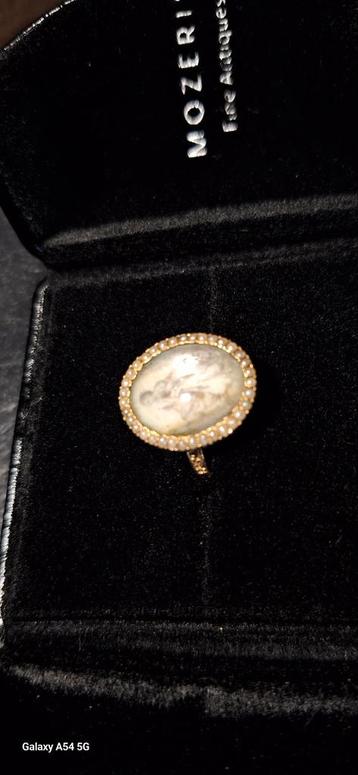 Morning ring geel goud 21kt met zandparels  beschikbaar voor biedingen