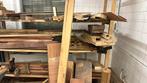 Grote kast met hout, Doe-het-zelf en Verbouw, Hout en Planken, Eiken, Ophalen of Verzenden, Zo goed als nieuw, Plank