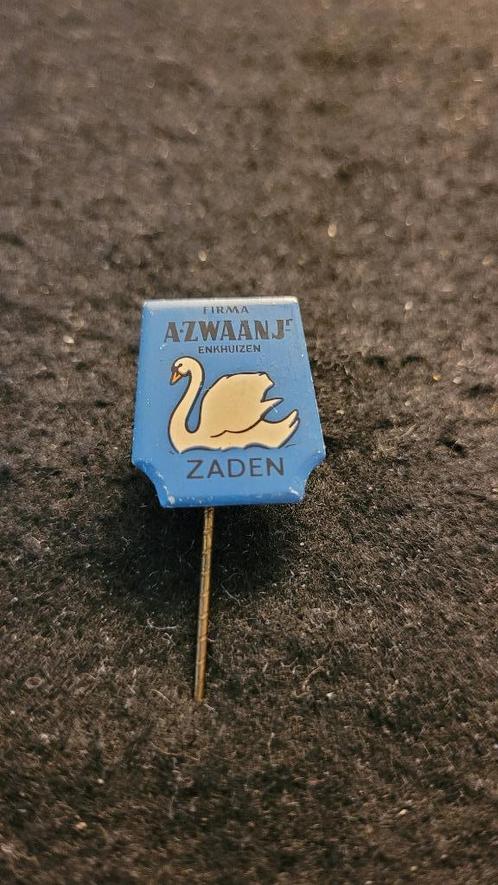 Zwaan zaden Enkhuizen speldje, Verzamelen, Speldjes, Pins en Buttons, Zo goed als nieuw, Speldje of Pin, Merk, Verzenden
