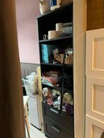 Bruine IKEA Kast - Praktisch en Stijlvol, Kunststof, Gebruikt, Met lade(s), 150 tot 200 cm