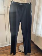 Zwarte stretch broek M NIKKIE Kate Moss, Kleding | Dames, Broeken en Pantalons, Lang, Maat 38/40 (M), Nikkie, Zo goed als nieuw