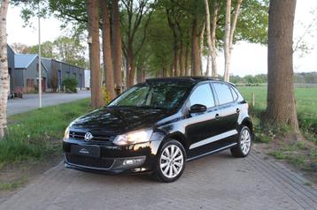 Volkswagen Polo 1.2 TSI 2012 Zwart Pano/cruise/stoelverw beschikbaar voor biedingen