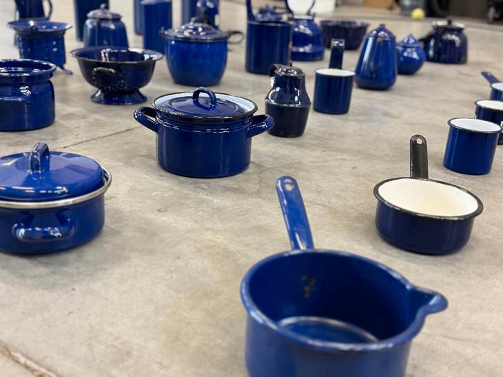 Emaille blauw verzameling 39 stuks! Doe een goed bod!, Antiek en Kunst, Antiek | Emaille, Ophalen