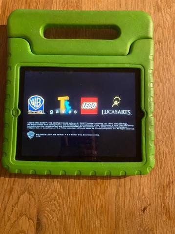 Apple iPad 4e  32GB Model A1458 met hoes beschikbaar voor biedingen