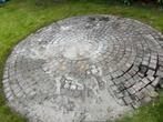 Stenen in een cirkel met een diameter van 4 m., Tuin en Terras, Waterpartijen en Fonteinen, Ophalen, Gebruikt, Beton, Waterornament