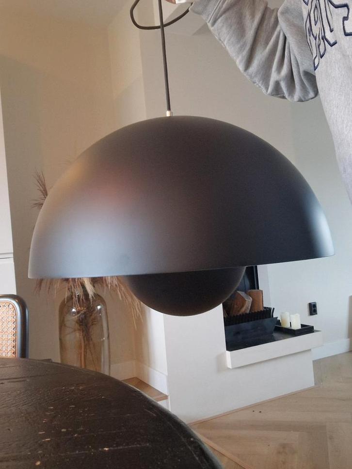 &Tradition VP2 Flower Pot Lamp ZGAN - Zwanenburg, Huis en Inrichting, Lampen | Hanglampen, Zo goed als nieuw, Minder dan 50 cm