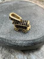 Prachtige 14k gouden woonwagen hanger met Onyx, Sieraden, Tassen en Uiterlijk, Kettinghangers, Ophalen of Verzenden, Nieuw, Goud