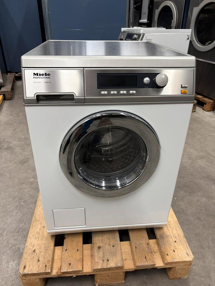 Miele Professional PW6065 vario met enkel 921 draaiuren, Witgoed en Apparatuur, Wasmachines, Zo goed als nieuw, Voorlader, 6 tot 8 kg