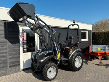 Solis 26 pk hydrostaat Black Edition met multi-voorlader com beschikbaar voor biedingen