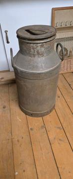 Te koop melkbus., Ophalen