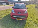 Peugeot 107 1.0 12V 5DR 2010 Rood, Auto's, Origineel Nederlands, Te koop, Benzine, 4 stoelen