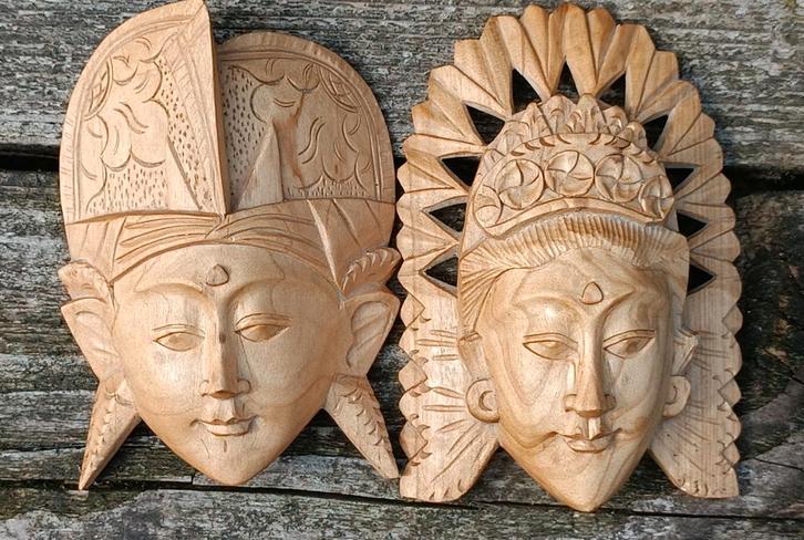 Javaans/Balinees Bruidspaar Houten Maskers, Antiek en Kunst, Kunst | Beelden en Houtsnijwerken, Ophalen of Verzenden