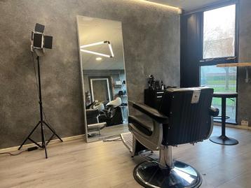 Praktijk/kappersruimte en fysio ruimte te huur  beschikbaar voor biedingen