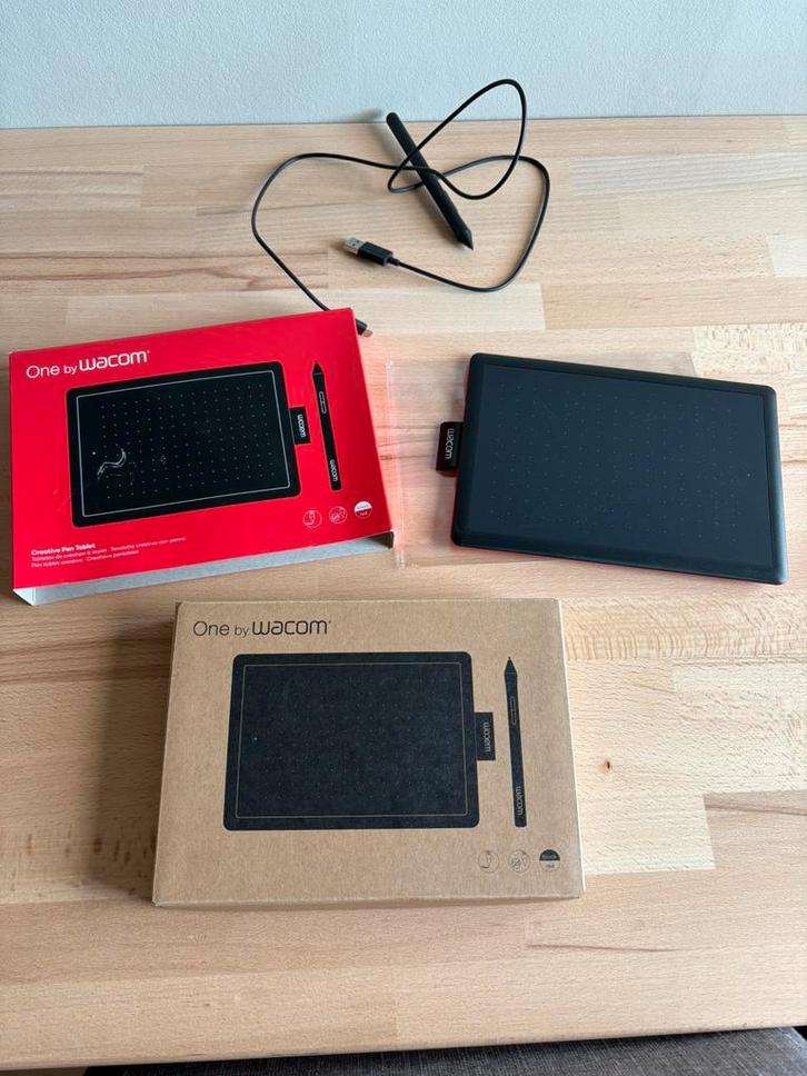 Wacom One by Small nieuw, Computers en Software, Tekentablets, Nieuw, Ophalen of Verzenden