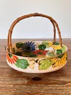 Schaal / mand met rieten hengsel - keramiek, Antiek en Kunst, Antiek | Keramiek en Aardewerk, Ophalen of Verzenden