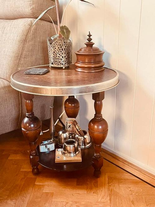 Klassiek rokerstafeltje met accessoires, Huis en Inrichting, Tafels | Bijzettafels, Gebruikt, Rond, 45 tot 60 cm, Minder dan 55 cm