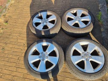 Set van originele 17 inch audi velgen beschikbaar voor biedingen