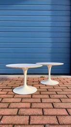 Knoll Tulipe Bijzettafels - Set van 2, 45 tot 60 cm, Gebruikt, Rond, Ophalen of Verzenden