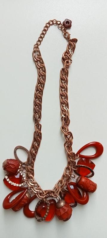Rode Kralen Ketting - 30cm - Stijlvol & Veelzijdig beschikbaar voor biedingen