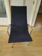 Fauteuil Vitra EA 124, Huis en Inrichting, Ophalen, Hedendaags design, Minder dan 75 cm, Zo goed als nieuw