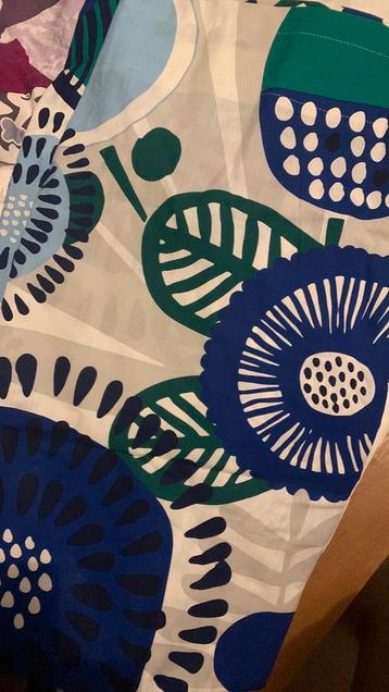 Gordijnen met bloemmotief beschikbaar voor biedingen
