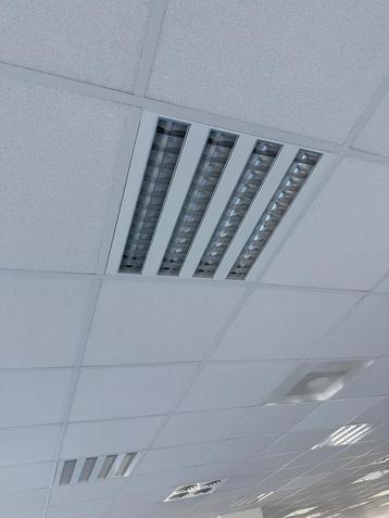 Systeemplafond TL lichtbakken 60x60cm beschikbaar voor biedingen