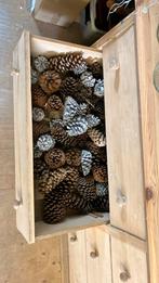 Voorraad kerst decoratie voor kerstkransen,kerststukjes, Diversen, Kerst, Ophalen of Verzenden, Zo goed als nieuw
