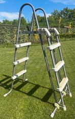 Intex zwembadtrap (91-107cm), Ophalen, Gebruikt