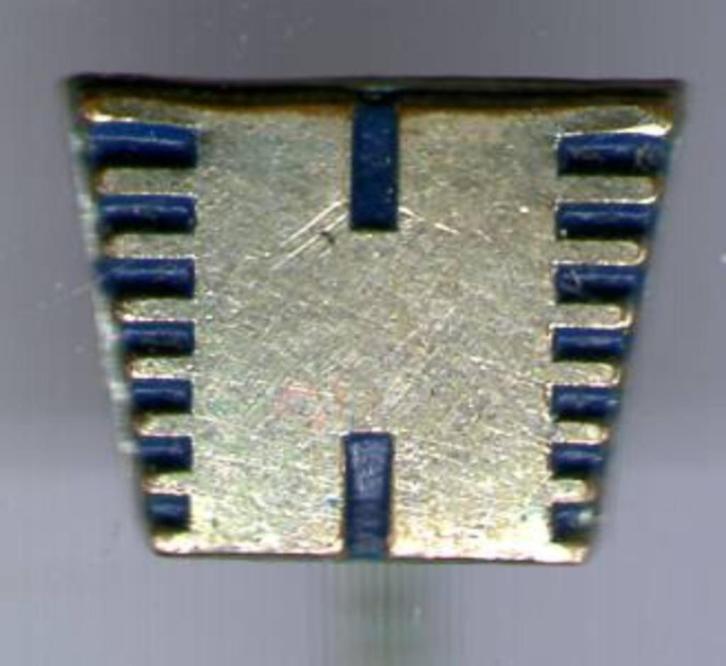 Hirth Motoren - Stuttgart zilverkl tractoren speldje( D_048), Verzamelen, Speldjes, Pins en Buttons, Zo goed als nieuw, Speldje of Pin