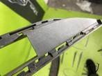 hyundai i30 voorbumper lijst onder grill rooster 17+ 86561G4, Auto-onderdelen, Carrosserie en Plaatwerk, Ophalen of Verzenden