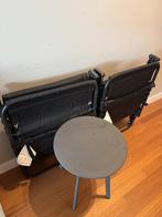 2 ligbedden en een tafeltje, Ophalen, Gebruikt