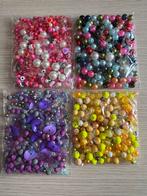 4 bags of beads pink purple yellow rainbow, Ophalen of Verzenden, Zo goed als nieuw