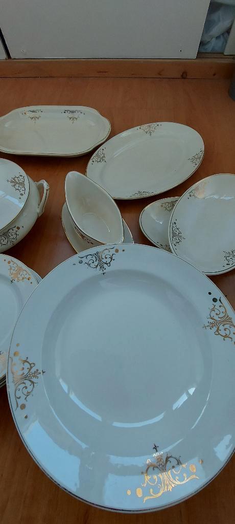 T.k.a. compleet servies, Antiek en Kunst, Antiek | Servies compleet, Ophalen