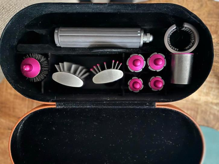 Dyson Koffer & opzetstukken, Witgoed en Apparatuur, Persoonlijke-verzorgingsapparatuur, Gebruikt, Haarverzorging, Ophalen of Verzenden