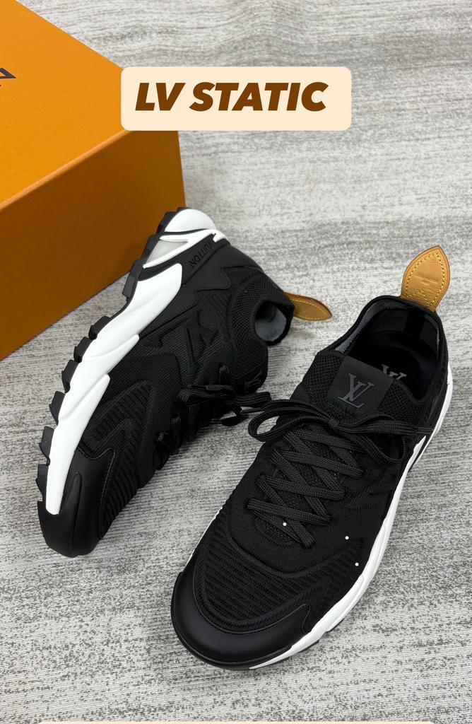 LOUIS VUITTON TATIC 40 tm 45 MEERDERE KLEUREN BEKIJK FOTOS, Kleding | Heren, Schoenen, Zo goed als nieuw, Zwart, Ophalen of Verzenden