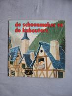 Uitgeverij Nooitgedacht -de schoenmaker en de kabouters 1973, Ophalen of Verzenden, Gelezen